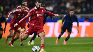 斯洛特直言最后点球在英超不会判 被问萨拉赫立马打太极