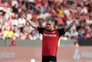 转会市场震撼！维尔茨加盟利物浦，挑战金球奖荣誉