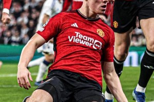 从曼联弃将到意甲功臣：霍伊伦首秀破门，红魔竟成 “意甲供应商”