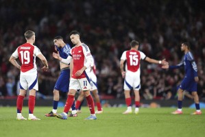 “铁血防守”制造8年最快丢球，恐惧中的阿森纳什么也做不了