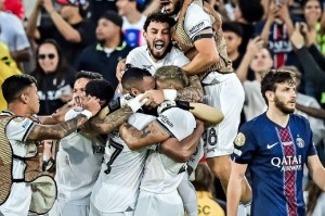 世俱杯爆冷，巴黎0-1负于博塔弗戈，欧冠得主哪里出错了